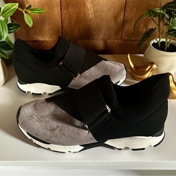 All Black Footwear Banded Sneakers Suedelike Soft Elastic Comfortable Gray - Picture 5 of 8